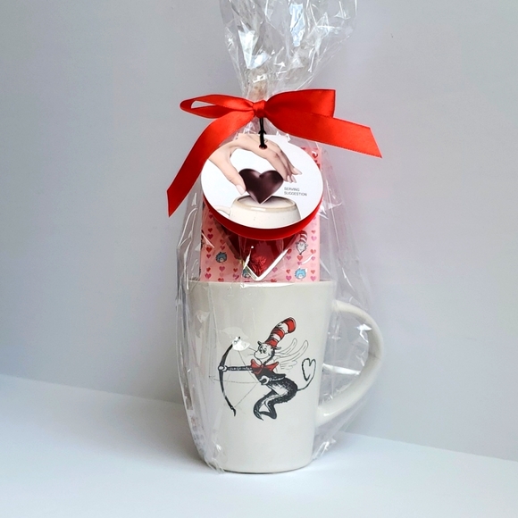 Dr. Seuss Other - 🦋 F R E E 🦋